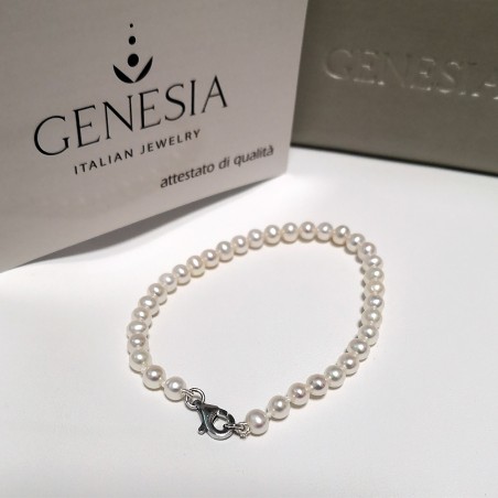 Bracciale Genesia con perle e chiusura in oro 18 Kt diametro di 4.5/5 mm - BRFWVEEC-4.5/5