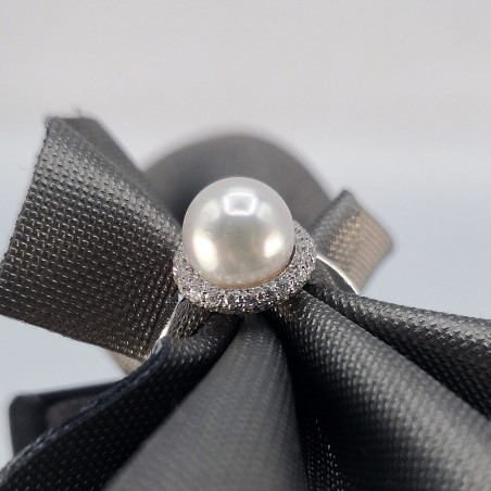 Crivelli anello perla australiana e diamanti - MX21